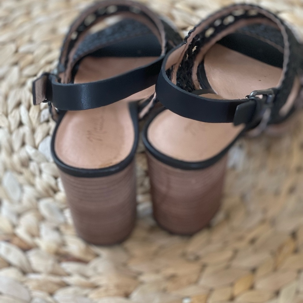 Gorgeous Madewell Black Braided Crotchet LeatherSandals with wood block heel - Picture 5 of 8